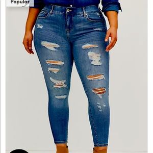 Torrid Bombshell Skinny Premium Stretch Jeans with fashion rips